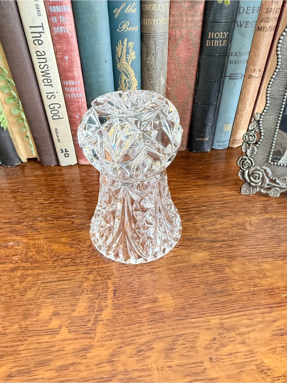 Vintage Lead Crystal Heavy Vase - Picture 5 of 12